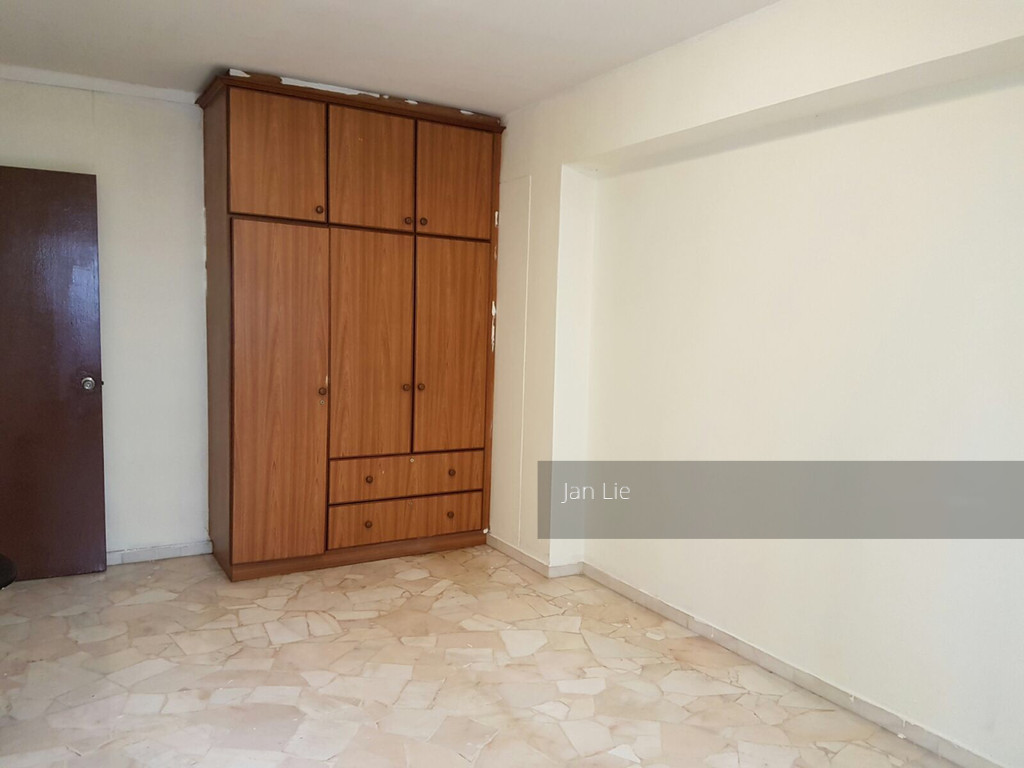 Pasir Ris Street 51 thumbnail photo